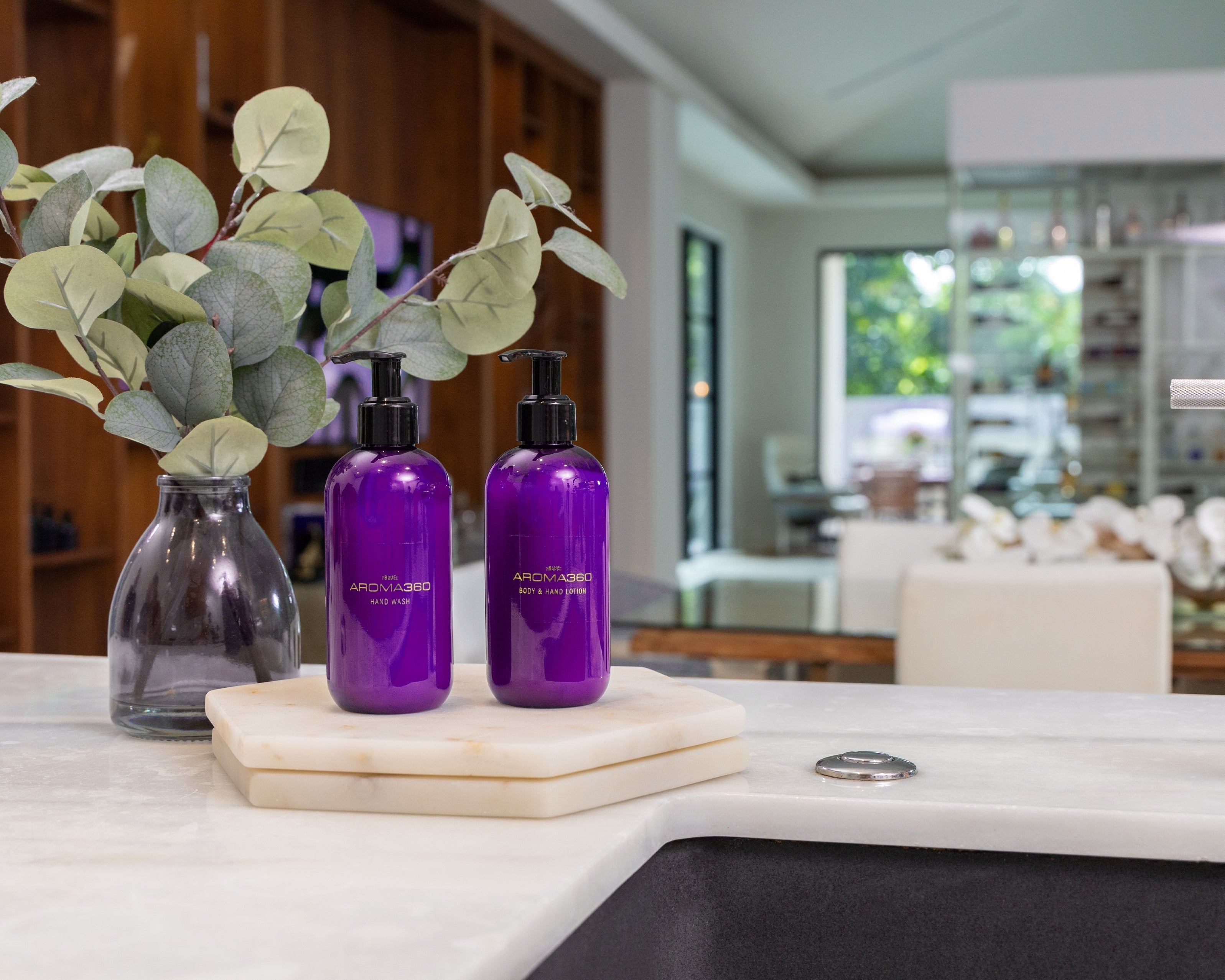 
                      
                        Purple Body & Hand Wash
                      